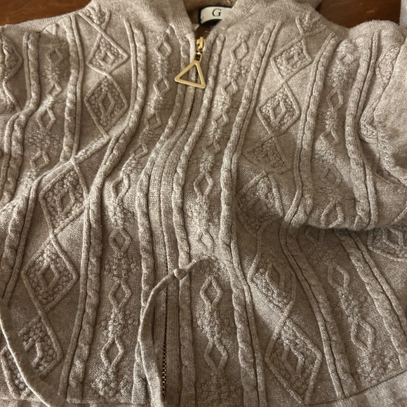 G M Zip up Lined Sweater - Picture 4 of 10